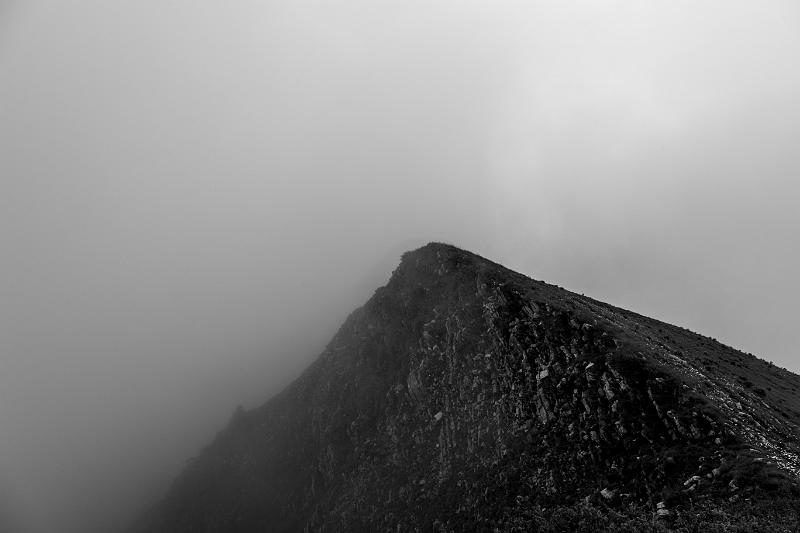 2018_06_08_Haute Savoie  (0024_bnw).jpg - La montagne de Sullens (Juin 2018)